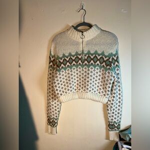 La Hearts Cream and Green Patterned Turtleneck Sweater